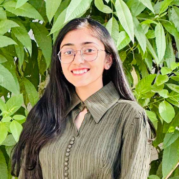 Dhruvi Moradiya - Fluttter Developer